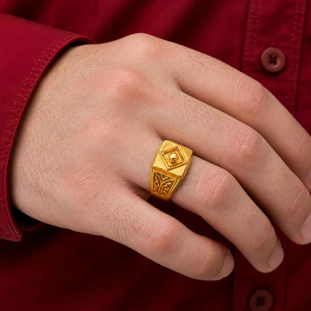 Classic Men’s Gold Ring