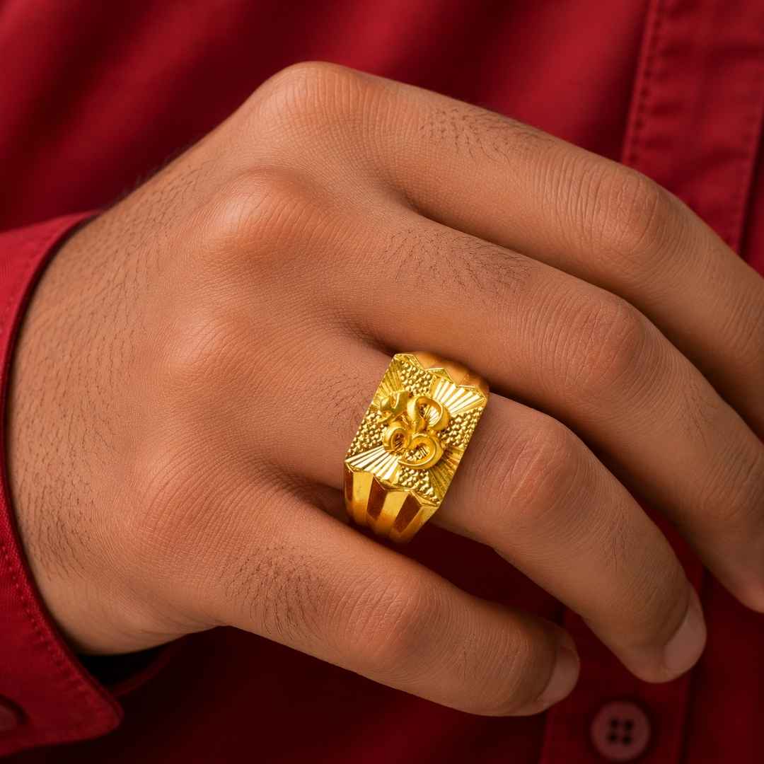 Imperial Gold Finger Ring