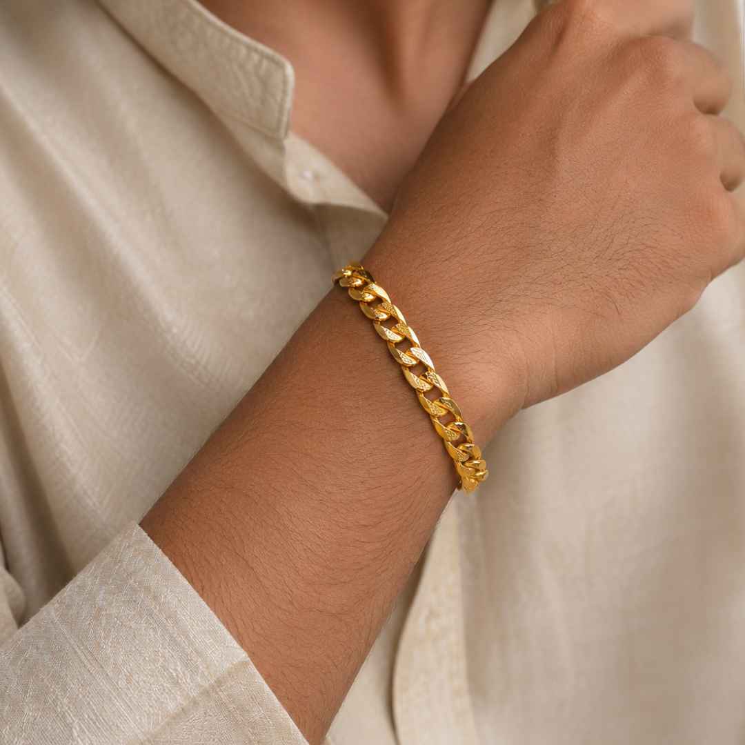 Classic Men’s Gold Bracelet