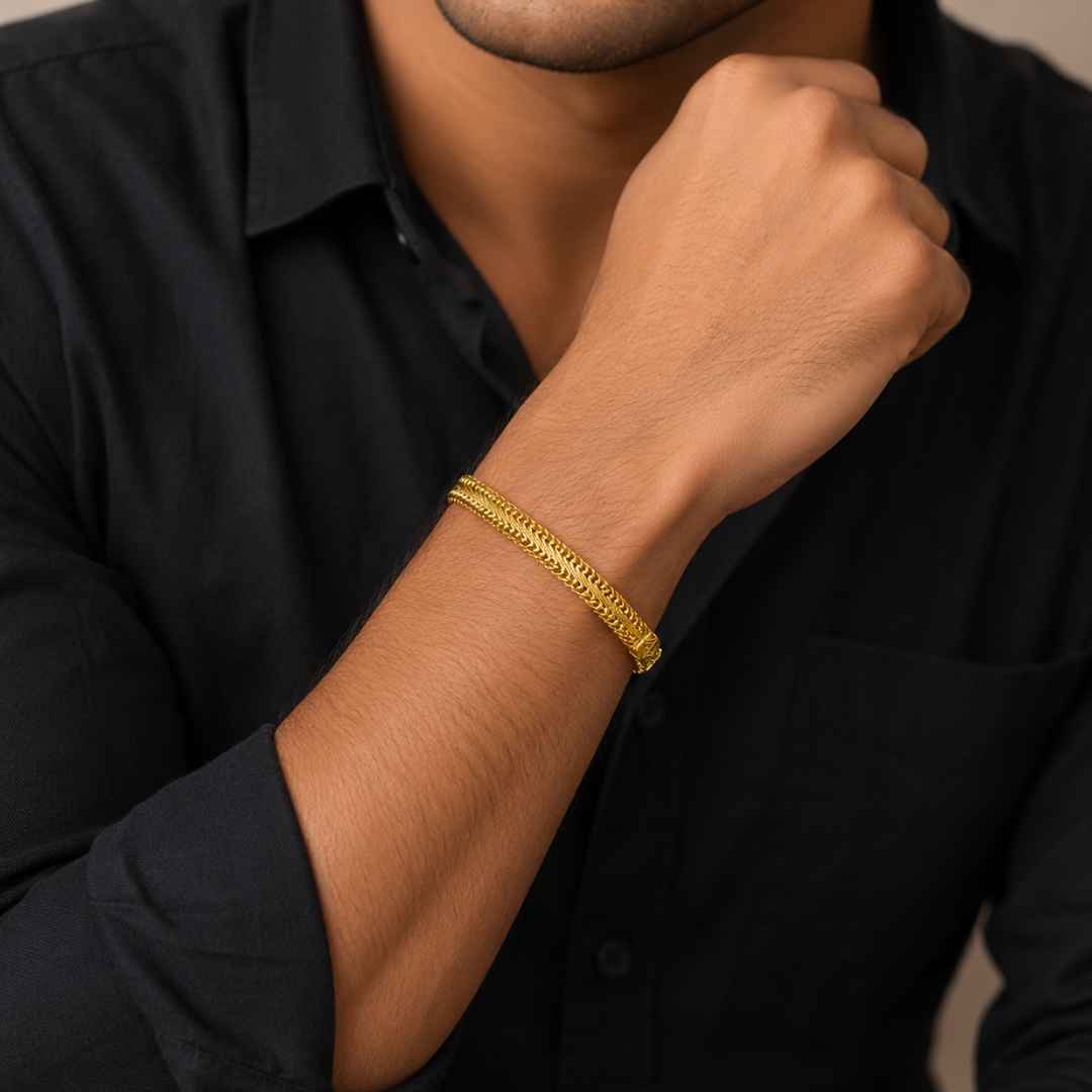 Elegant Men’s Bracelet