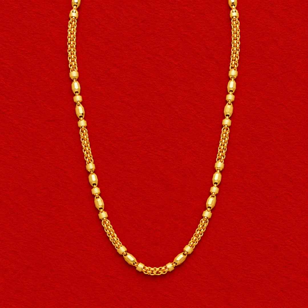 Elegant Heritage Gold Chain