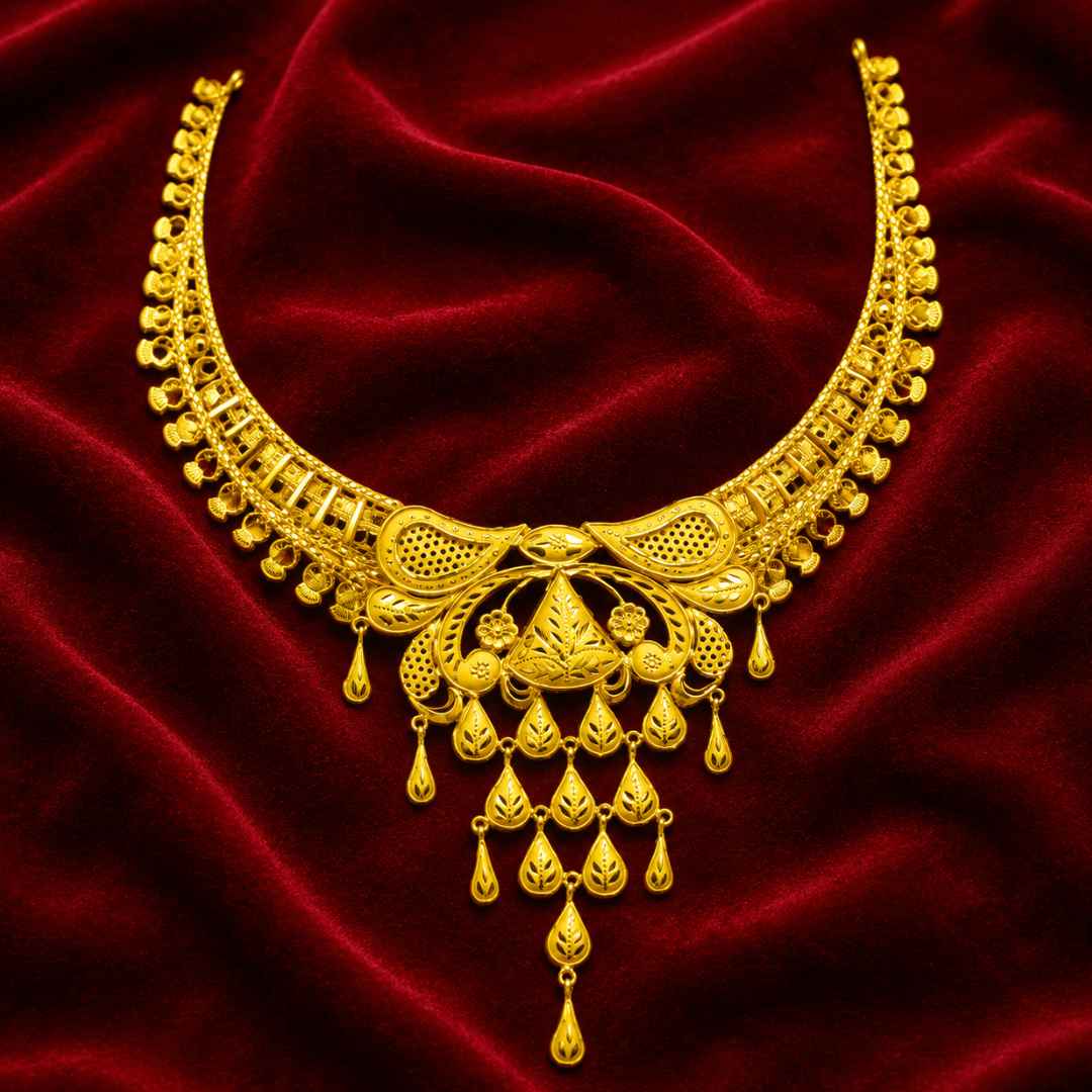 Classic Flower Gold Necklace