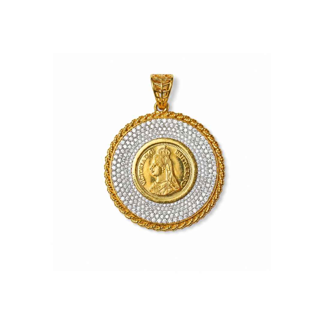 Elegant Gold Pendant