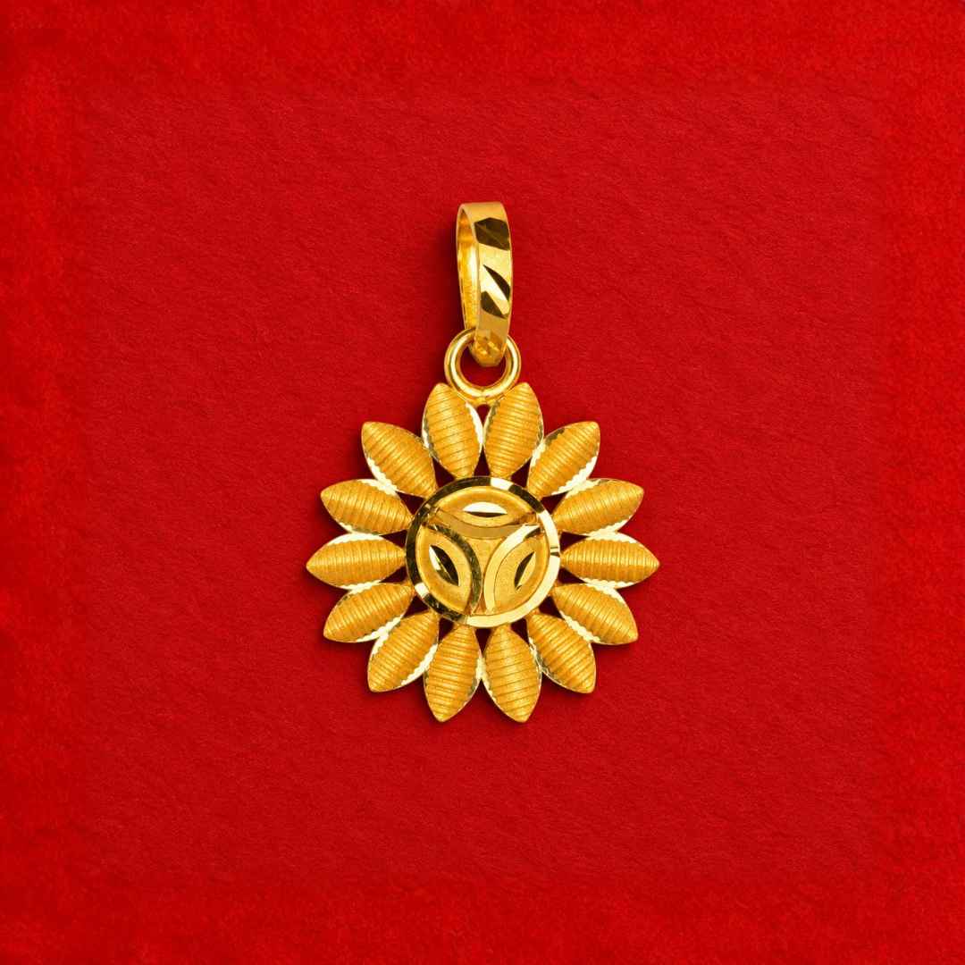 Baby Bloom Gold Locket
